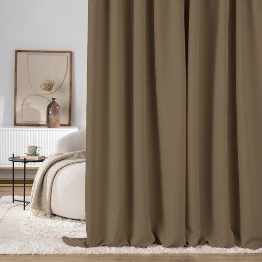 Zasłona zaciemniająca na taśmie marszczącej szaro-brązowy 140 x 280 cm 1 szt. ze sklepu dekoria.pl w kategorii Zasłony - zdjęcie 187380230