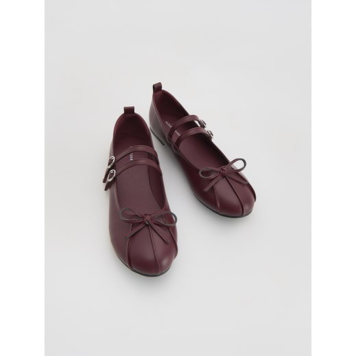 Reserved - Eleganckie baleriny z kokardą - bordowy ze sklepu Reserved w kategorii Balerinki dziecięce - zdjęcie 187380934