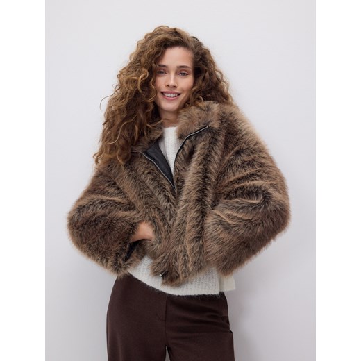Reserved - Kurtka z imitacji futra - brązowy ze sklepu Reserved w kategorii Futra damskie - zdjęcie 187381302