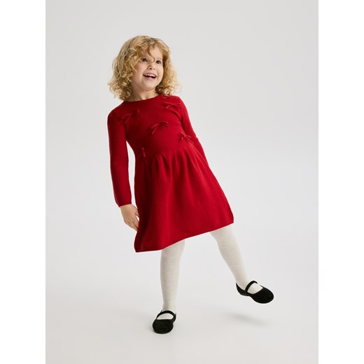 Reserved - Dzianinowa sukienka z kokardkami - czerwony Reserved 80 (9-12 m.) Reserved