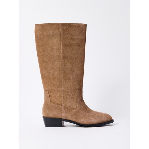 Mohito - Skórzane kozaki - beżowy ze sklepu Mohito w kategorii Kozaki damskie - zdjęcie 187385450