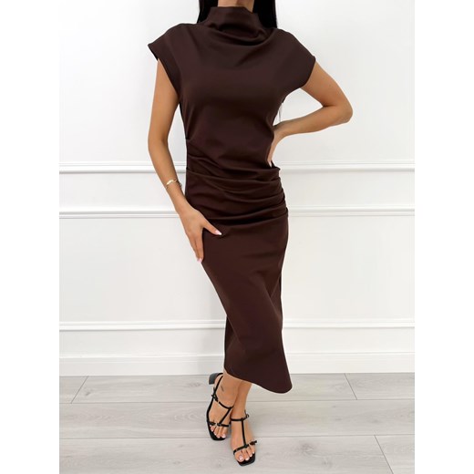 Czekoladowa Elegancka Sukienka ze Stójką ze sklepu ModnaKiecka.pl w kategorii Sukienki - zdjęcie 187387661