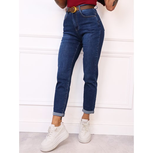 SPODNIE JEANSOWE MOM FIT Z WYSOKIM STANEM PUSH UP+ PASEK- GRANATOWE ze sklepu olika.com.pl w kategorii Jeansy damskie - zdjęcie 187389683