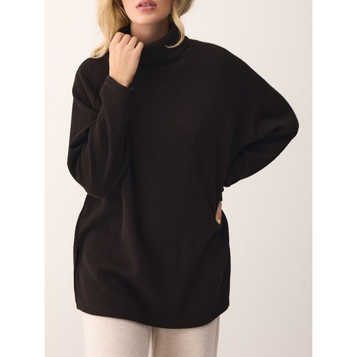 Reserved - Długa bluza z golfem - ciemnobrązowy ze sklepu Reserved w kategorii Bluzy damskie - zdjęcie 187396033