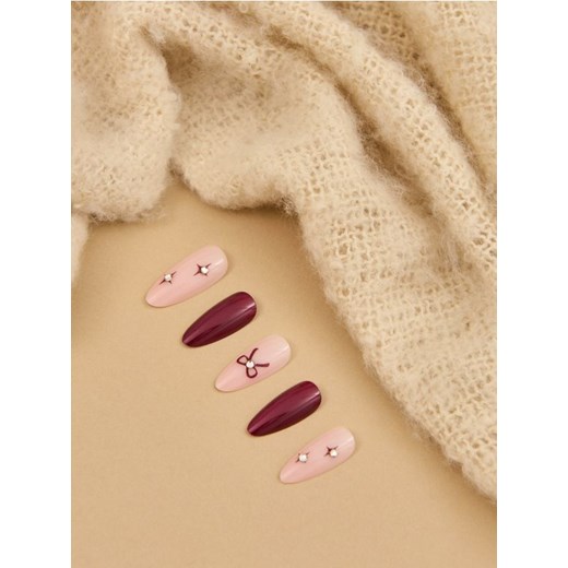 Sinsay - Sztuczne paznokcie migdałki z cyrkoniami - bordowy ze sklepu Sinsay w kategorii Sztuczne paznokcie - zdjęcie 187396721