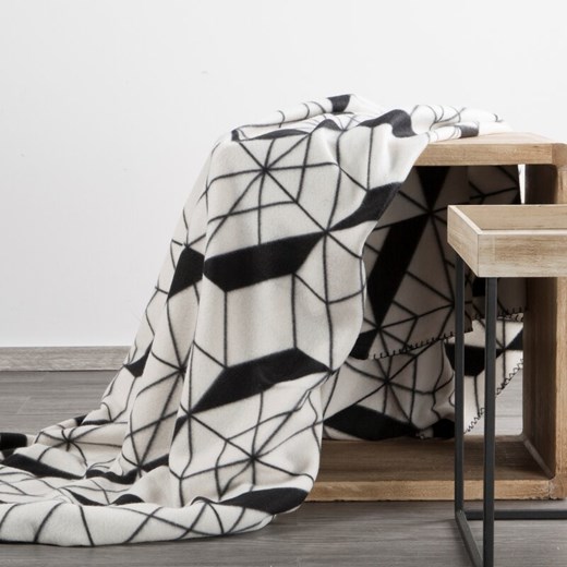 KOC D91 GEO 01 150 X 200 CM BEŻOWY ze sklepu lenaodniemowlakadoszkolniaka.pl w kategorii Narzuty i kapy - zdjęcie 187416313