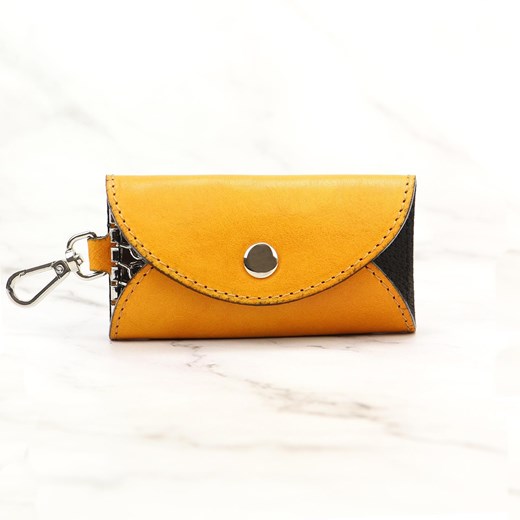 Etui na klucze skórzane skóra naturalna ze sklepu lenaodniemowlakadoszkolniaka.pl w kategorii Etui - zdjęcie 187430971