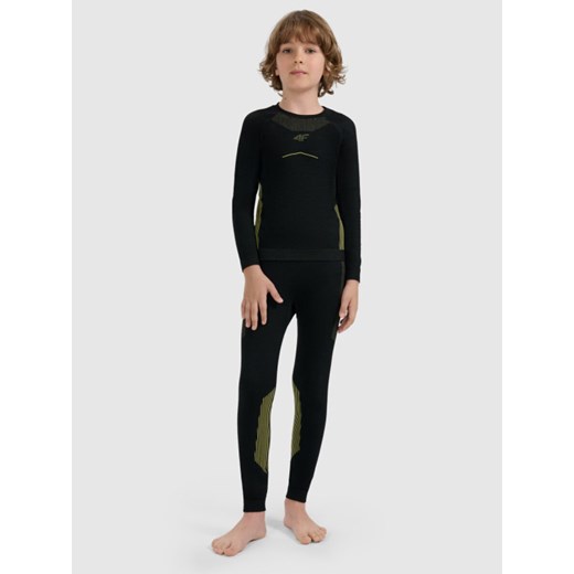 Chłopięca bielizna termoaktywna komplet 4F 4FJRAW25USEAM265 - czarna ze sklepu Sportstylestory.com w kategorii Bielizna termoaktywna - zdjęcie 187470970