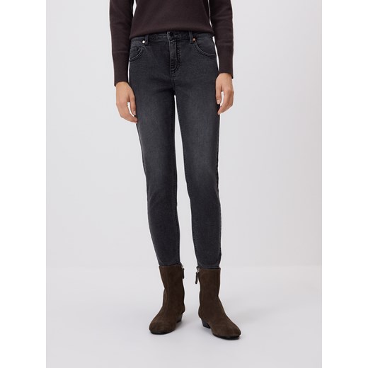 Reserved - Jeansy slim fit mid rise - szary ze sklepu Reserved w kategorii Jeansy damskie - zdjęcie 187472782