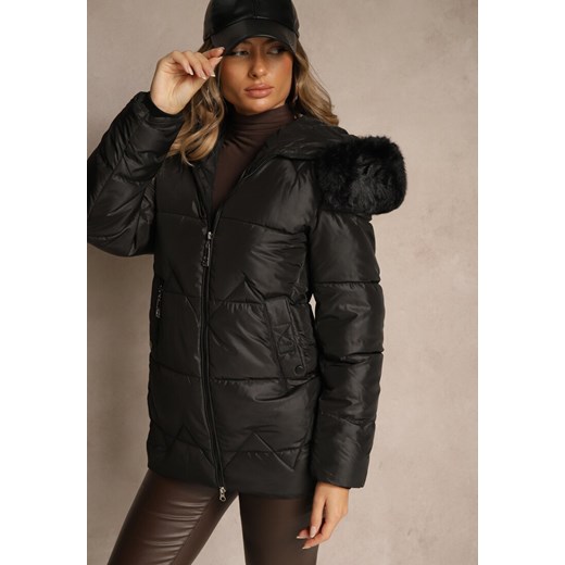 Czarna Pudełkowa Kurtka z Pikowanymi Przeszyciami i Kapturem z Futerkiem Vebina ze sklepu renee.pl w kategorii Kurtki damskie - zdjęcie 187473214