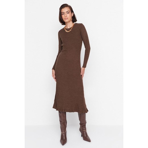 trendyol Sukienka dzianinowa w kolorze brązowym ze sklepu Limango Polska w kategorii Sukienki - zdjęcie 187477642