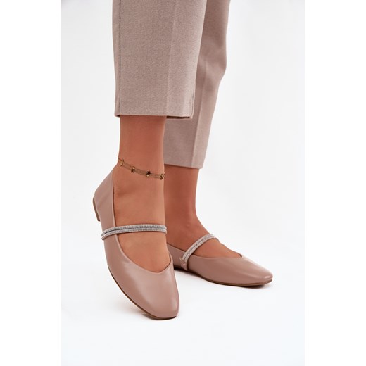 Eko Skórzane Baleriny Z Błyszczącymi Paseczkami Ciemnobeżowe Ilirene ze sklepu ZAZOO w kategorii Balerinki - zdjęcie 187479484