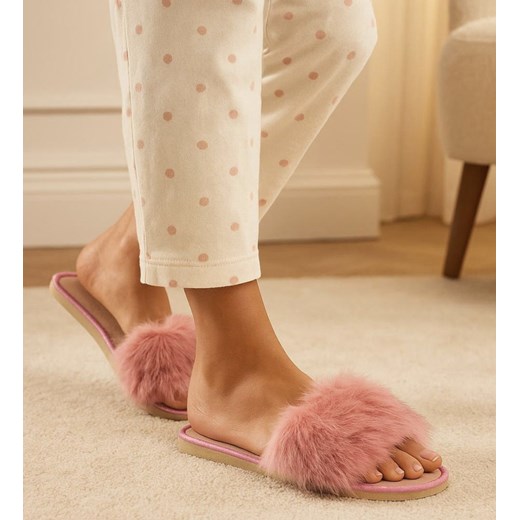 Różowe kapcie damskie na prezent /E1-1 6171 S197/ ze sklepu Pantofelek24.pl w kategorii Klapki damskie - zdjęcie 187484984