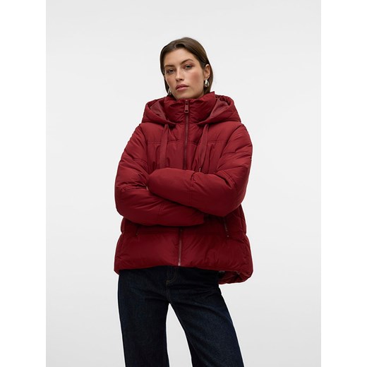 Vero Moda Kurtka pikowana w kolorze bordowym ze sklepu Limango Polska w kategorii Kurtki damskie - zdjęcie 187488703