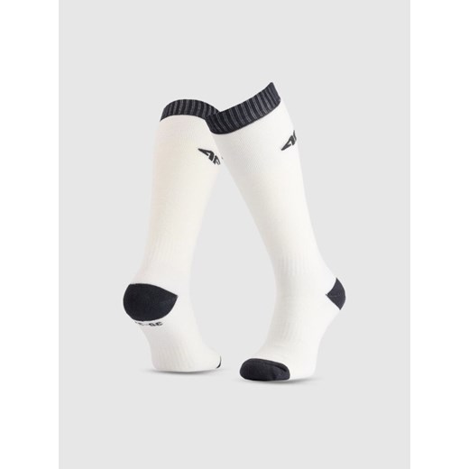 Dziewczęce skarpetki narciarskie 4F 4FJWAW25UFSOF227 - białe ze sklepu Sportstylestory.com w kategorii Skarpetki dziecięce - zdjęcie 187490150