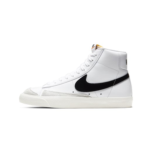 Buty damskie Nike Blazer Mid '77 - Biel ze sklepu Nike poland w kategorii Trampki damskie - zdjęcie 187491402