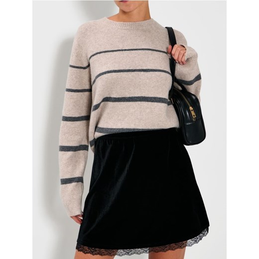 Sinsay - Sweter w paski - beżowy ze sklepu Sinsay w kategorii Swetry damskie - zdjęcie 187493092