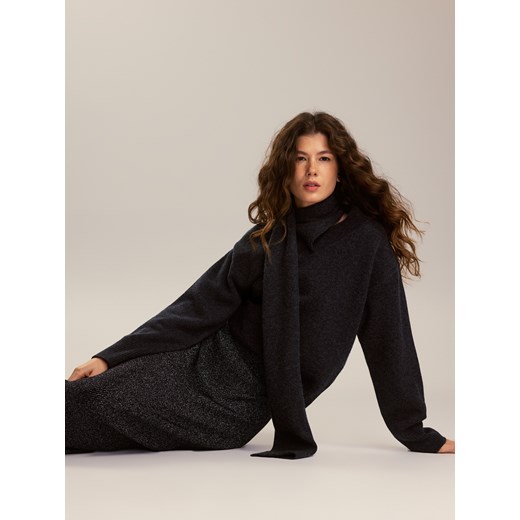 Reserved - Wełniany sweter z szalem - ciemnoszary ze sklepu Reserved w kategorii Swetry damskie - zdjęcie 187499553