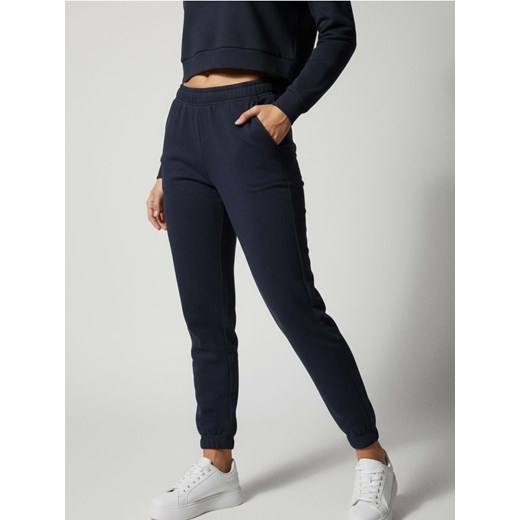 Sinsay - Spodnie dresowe jogger - granatowy ze sklepu Sinsay w kategorii Spodnie damskie - zdjęcie 187500431