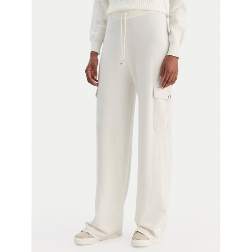 Liu Jo Spodnie materiałowe TF5041 MS75L Écru Regular Fit ze sklepu MODIVO w kategorii Spodnie damskie - zdjęcie 187506221