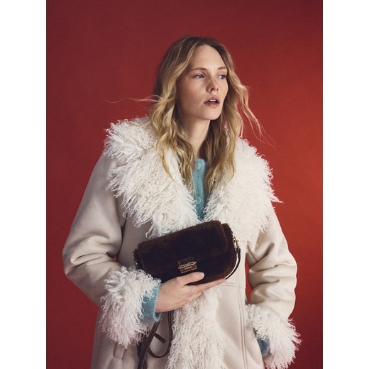 Reserved - Torebka ze sztucznego futerka - brązowy ze sklepu Reserved w kategorii Torebki damskie - zdjęcie 187508822