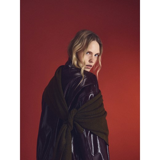 Reserved - Gładki szalik - zielony ze sklepu Reserved w kategorii Szaliki i chusty damskie - zdjęcie 187508884