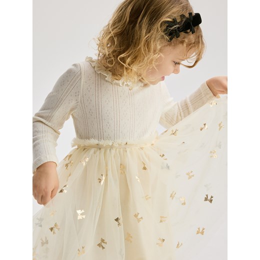 Reserved - Bawełniana sukienka z tiulowym dołem - kremowy ze sklepu Reserved w kategorii Sukienki dziewczęce - zdjęcie 187509012