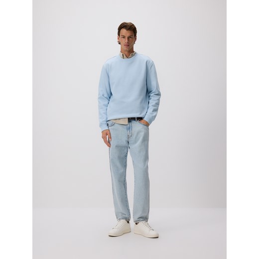 Reserved - Gładka bluza z bawełną - jasnoniebieski ze sklepu Reserved w kategorii Bluzy męskie - zdjęcie 187511510