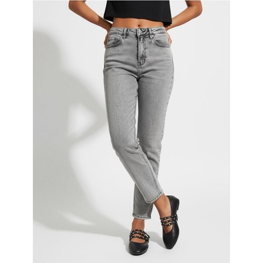 Sinsay - Jeansy mom fit - szary ze sklepu Sinsay w kategorii Jeansy damskie - zdjęcie 187513480