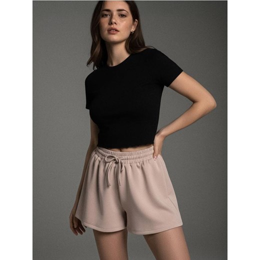 Sinsay - Szorty dresowe z luźnymi nogawkami soft touch - beżowy ze sklepu Sinsay w kategorii Szorty - zdjęcie 187513612