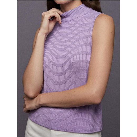 Sinsay - Prążkowana bluzka bez rękawów z półgolfem - fioletowy ze sklepu Sinsay w kategorii Bluzki damskie - zdjęcie 187513684