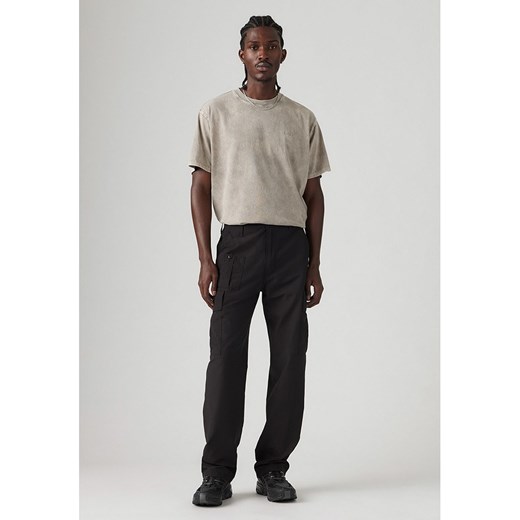 Levi&apos;s Bojówki w kolorze czarnym ze sklepu Limango Polska w kategorii Spodnie męskie - zdjęcie 187520243