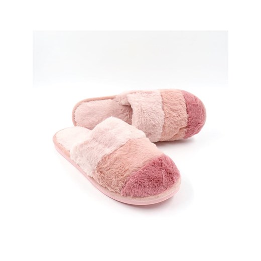Confly Kapcie w kolorze różowym ze sklepu Limango Polska w kategorii Kapcie damskie - zdjęcie 187521382