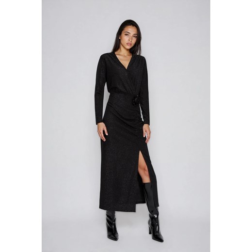 Sukienka maxi z rozcięciem czarna ze sklepu Moodo.pl w kategorii Sukienki - zdjęcie 187521812