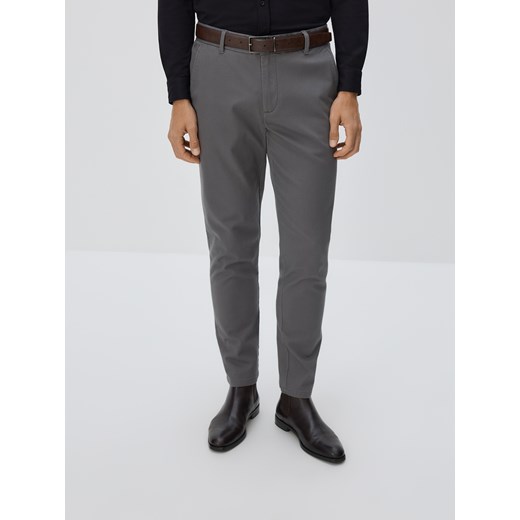 Reserved - Bawełniane spodnie slim fit - ciemnoszary ze sklepu Reserved w kategorii Spodnie męskie - zdjęcie 187522800