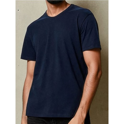 Sinsay - Koszulka z dekoltem w serek w stylu basic - granatowy ze sklepu Sinsay w kategorii T-shirty męskie - zdjęcie 187523431