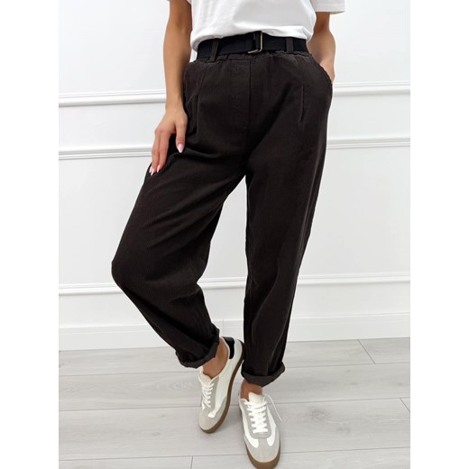 Czekoladowe Sztruksowe Spodnie z Paskiem ze sklepu ModnaKiecka.pl w kategorii Spodnie damskie - zdjęcie 187523824