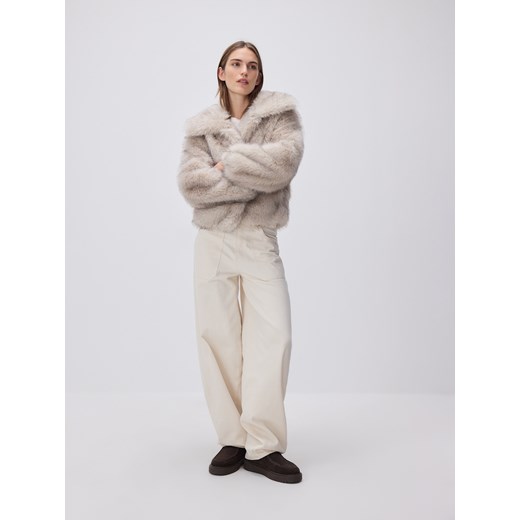 Reserved - Sztuczne futerko z kołnierzem - jasnoszary ze sklepu Reserved w kategorii Futra damskie - zdjęcie 187524333