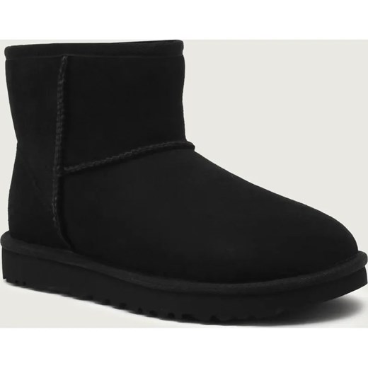 UGG Śniegowce W Classic Mini II | zamsz ze sklepu Gomez Fashion Store w kategorii Śniegowce damskie - zdjęcie 187524613