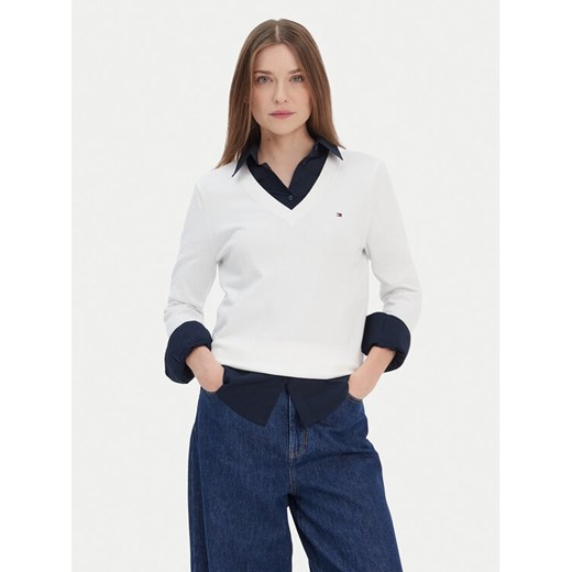 Tommy Hilfiger Sweter WW0WW42049 Biały Regular Fit ze sklepu MODIVO w kategorii Swetry damskie - zdjęcie 187526342