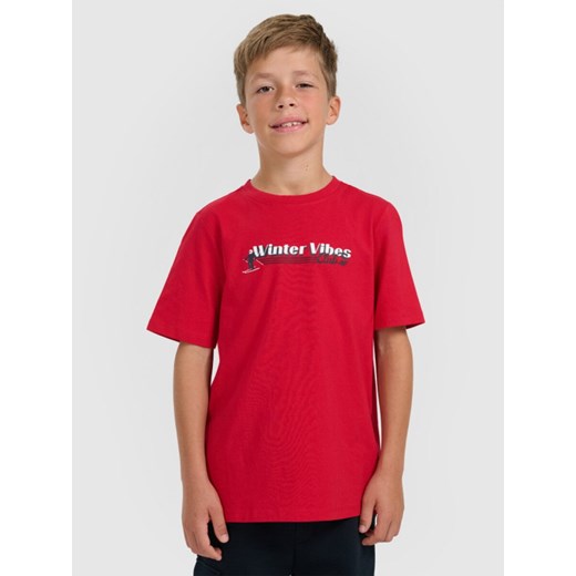 Chłopięcy t-shirt z nadrukiem 4F 4FJRAW25TTSHM3168 - czerwony ze sklepu Sportstylestory.com w kategorii T-shirty chłopięce - zdjęcie 187528671