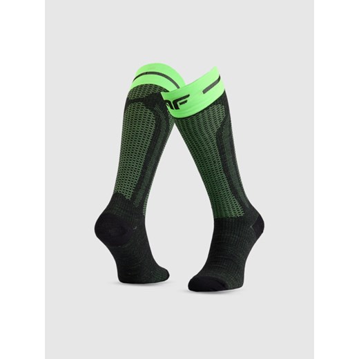 Męskie skarpety narciarskie 4F 4FRAW25UFSOM269 - czarne ze sklepu Sportstylestory.com w kategorii Skarpetki męskie - zdjęcie 187528680
