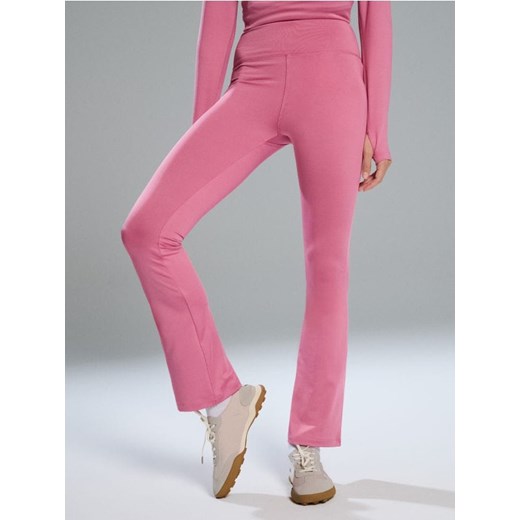 Sinsay - Spodnie sportowe ACTIVE - różowy ze sklepu Sinsay w kategorii Spodnie damskie - zdjęcie 187530214