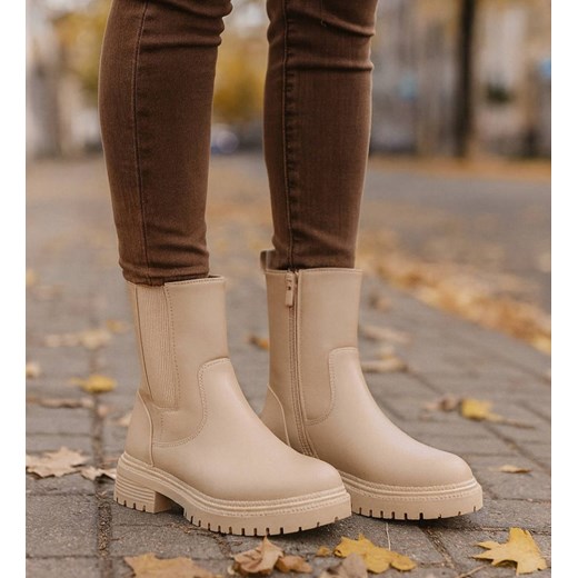 Beżowe botki damskie z ociepleniem /A4-2 18501 T238/ ze sklepu Pantofelek24.pl w kategorii Botki - zdjęcie 187539080