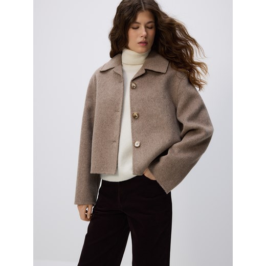 Reserved - Wełniana kurtka handmade - beżowy ze sklepu Reserved w kategorii Kurtki damskie - zdjęcie 187541243