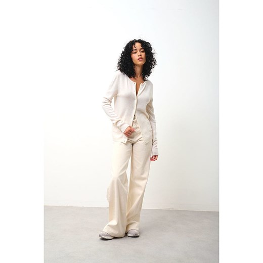 AUTHENTIC CASHMERE Kaszmirowy kardigan &quot;Caron&quot; w kolorze kremowym ze sklepu Limango Polska w kategorii Swetry damskie - zdjęcie 187548401