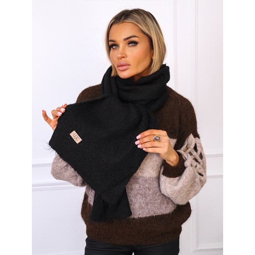 SZAL DZIANINOWY Z DOMIESZKĄ WEŁNY ORAZ LOGO- CZARNY ze sklepu olika.com.pl w kategorii Szaliki i chusty damskie - zdjęcie 187548953