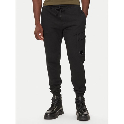 C.P. Company Spodnie dresowe RFCMSP720A006372G Czarny Regular Fit ze sklepu MODIVO w kategorii Spodnie męskie - zdjęcie 187555961