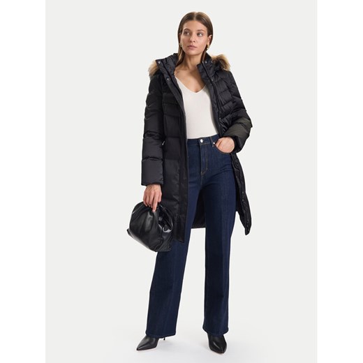 Guess Kurtka puchowa W5BL30 W2802 Czarny Regular Fit ze sklepu MODIVO w kategorii Kurtki damskie - zdjęcie 187556893