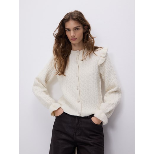 Reserved - Kardigan z dekoracyjnymi guzikami - kremowy ze sklepu Reserved w kategorii Swetry damskie - zdjęcie 187557693